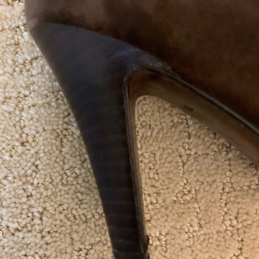 Boots - Picture 3 of 11